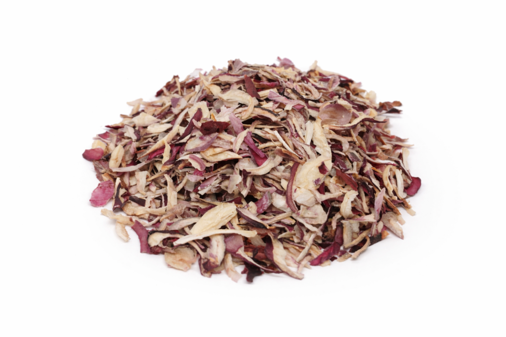 1.red onion flakes
